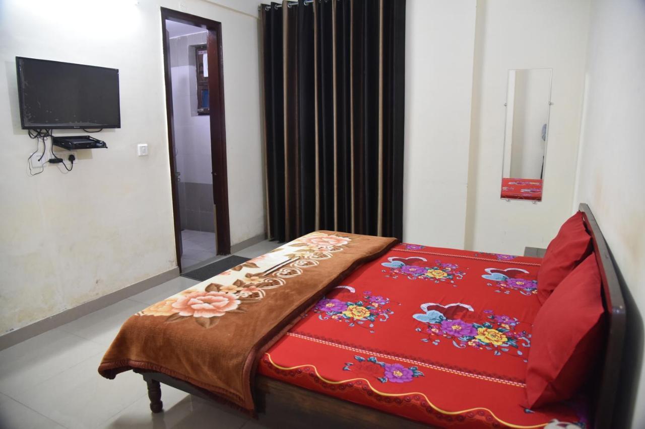 Gopi Dham Hotel Haridwar Exterior photo